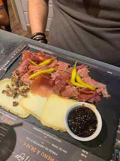 Assiette Basque au Victor Hugo